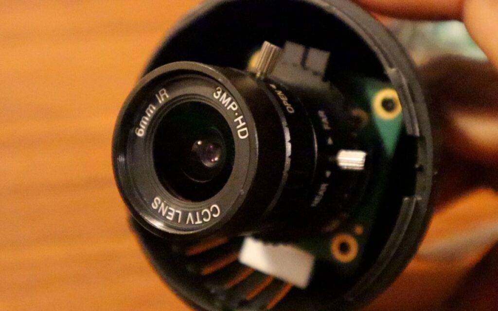 Smart CCTV Camera - pi hq camera adjustment